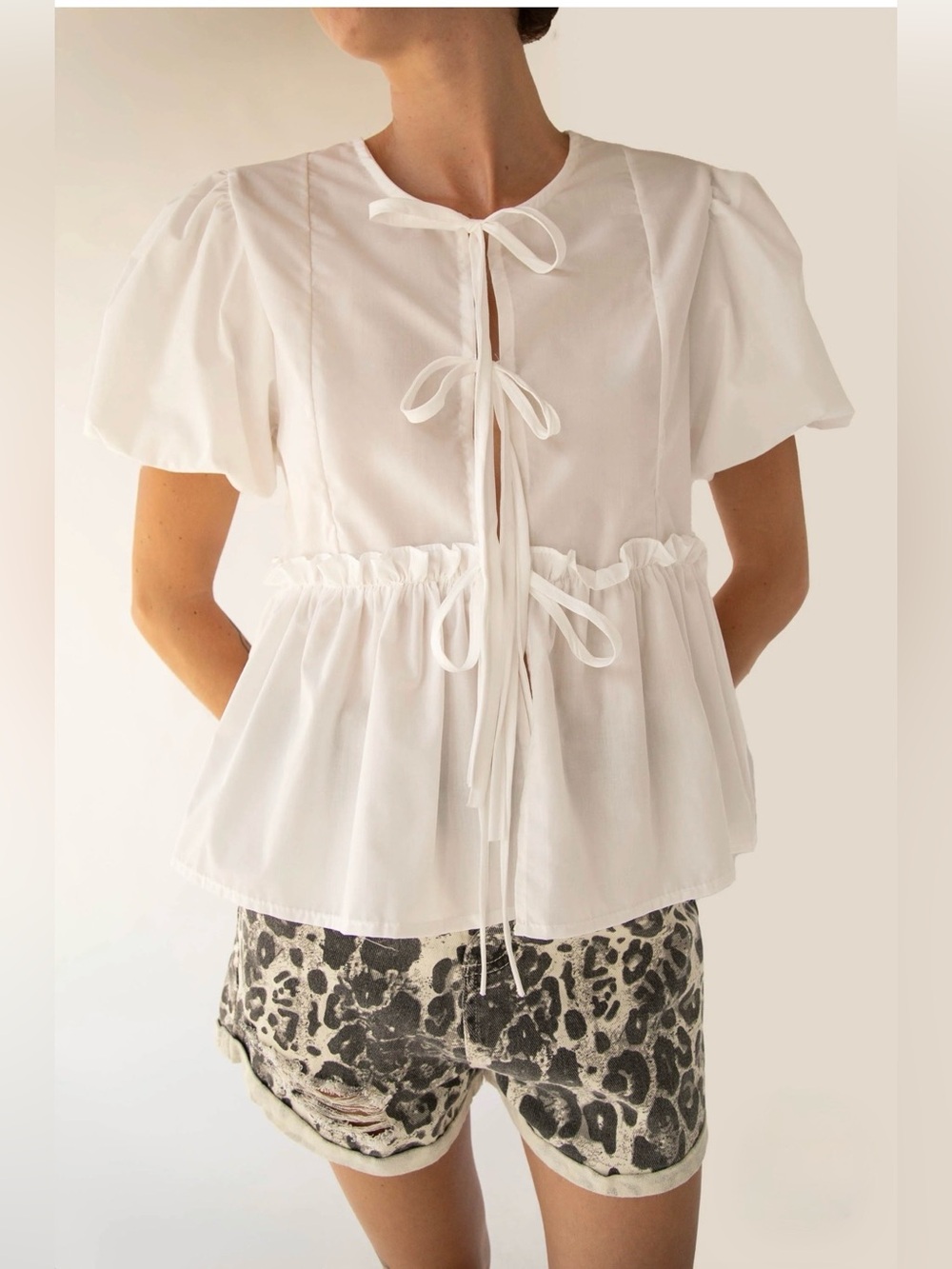 Oak + Fort Puff Sleeve Front Tie Blouse